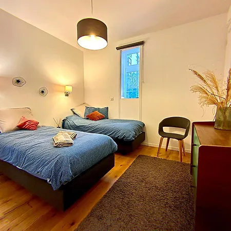 100m From Spacious 100m2 With Parking And Air Conditioning Arcachon